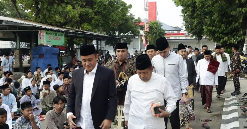 Dandim Pemalang Bersama Forkopimda Shalat Idul Adha Di Masjid Agung Pemalang