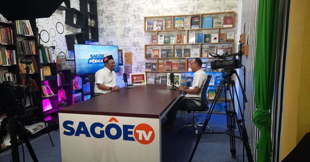 Syech Fadhil Edukasi Masyarakat Aceh Melalui Media&nbsp;Podcast