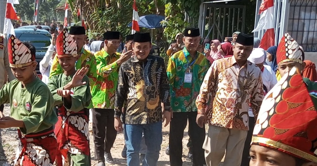 Bupati Pemalang Kunjungi Pondok Pesantren KH Zaenal Asykin Di Desa Banglarangan, Ada Apa?